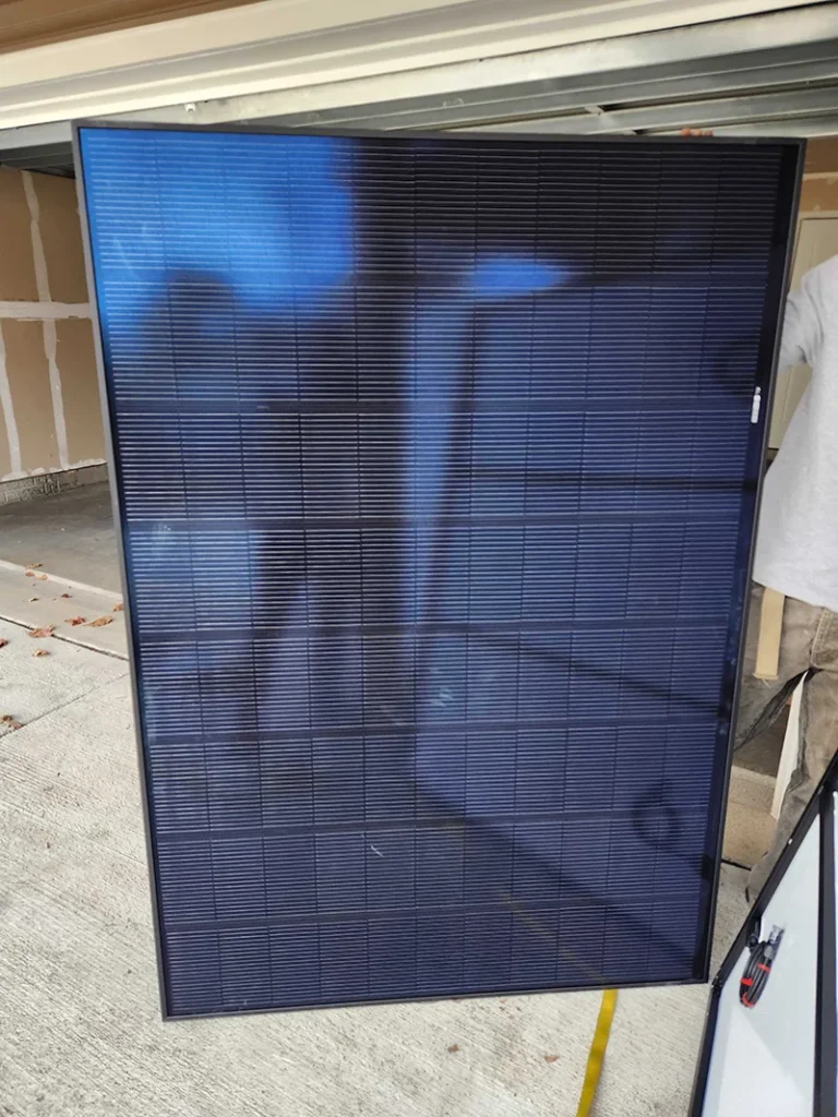 REC Alpha Pure-RX 460W Solar Panel