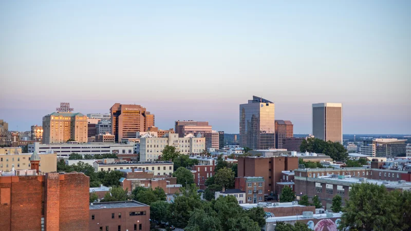 Richmond skyline, with Dominion Energy HQ pictured