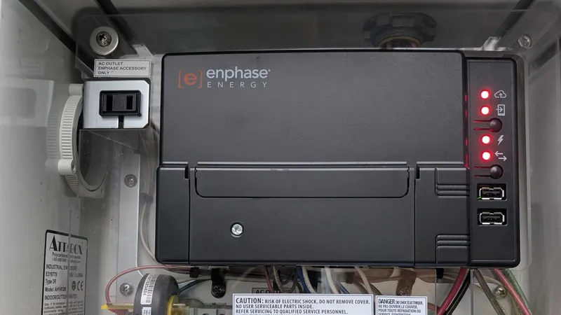 Enphase Envoy gateway with all four LEDs lit red